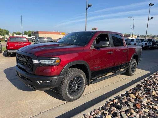 Delmonico Red Pearlcoat 2025 RAM 1500 Rebel