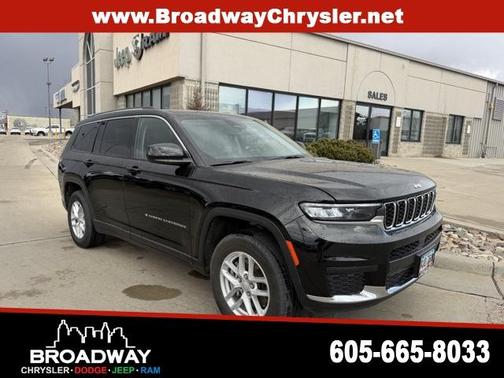 2023 Jeep Grand Cherokee L Laredo