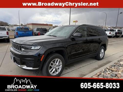 2023 Jeep Grand Cherokee L Laredo