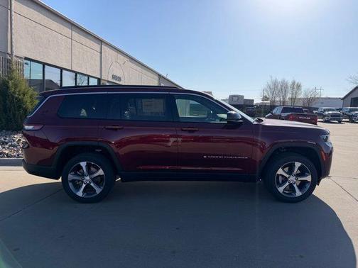 Velvet Red Pearlcoat 2026 Jeep Grand Cherokee L Limited