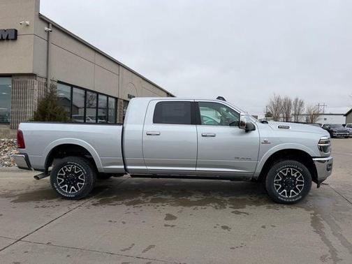 Silver Zynith 2026 RAM 2500 Limited