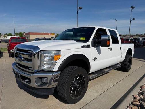Oxford White 2016 Ford F-250 Lariat