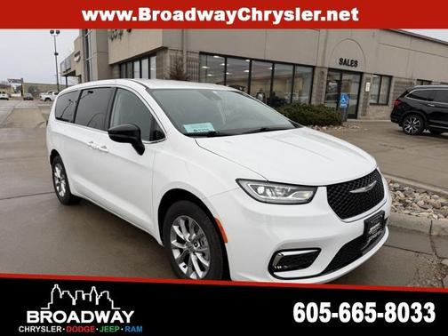 2024 Chrysler Pacifica Touring-L