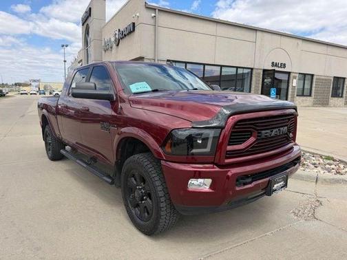 Delmonico Red Pearlcoat 2018 RAM 2500 Big Horn