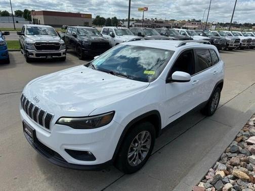 2021 Jeep Cherokee Latitude Lux