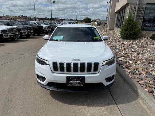 2021 Jeep Cherokee Latitude Lux