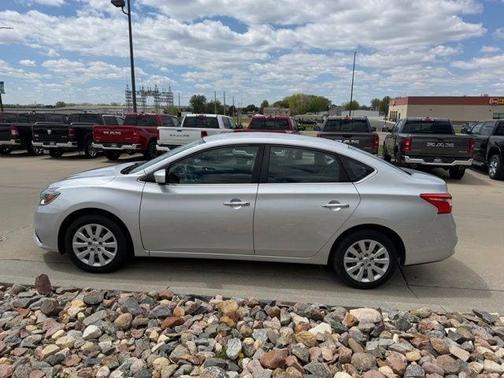 Brilliant Silver Metallic 2018 Nissan Sentra S