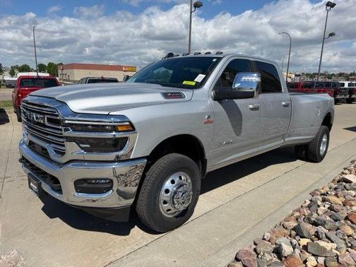 Silver Zynith 2026 RAM 3500 Laramie