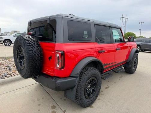 Race Red 2024 Ford Bronco Wildtrak