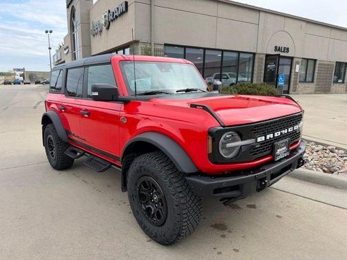 Race Red 2024 Ford Bronco Wildtrak