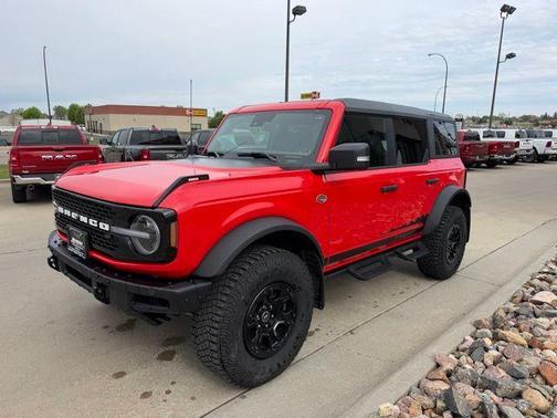 Race Red 2024 Ford Bronco Wildtrak