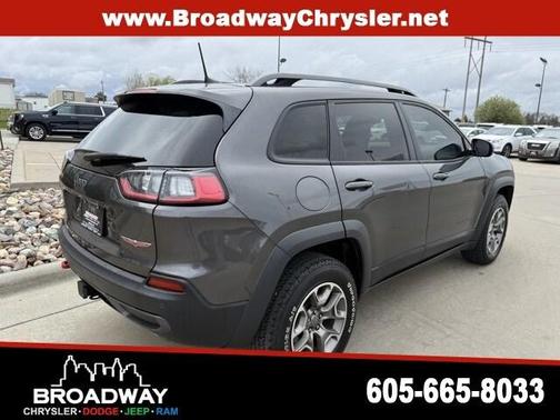 2020 Jeep Cherokee Trailhawk