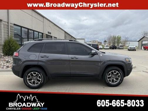 2020 Jeep Cherokee Trailhawk