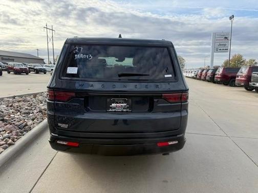 2025 Jeep Wagoneer L Series II
