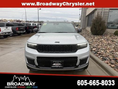 2025 Jeep Grand Cherokee L Summit