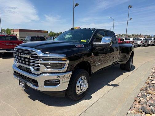 Diamond Black 2026 RAM 3500 Laramie