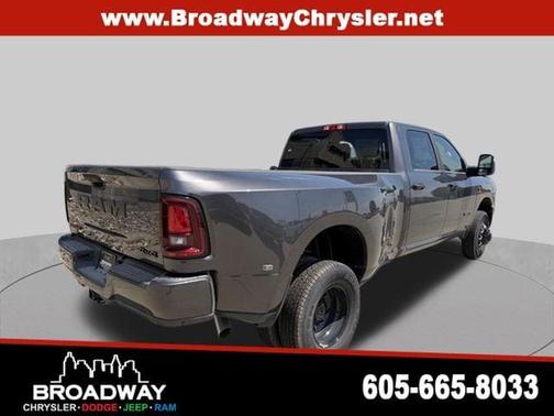 Granite Crystal 2026 RAM 3500 Big Horn