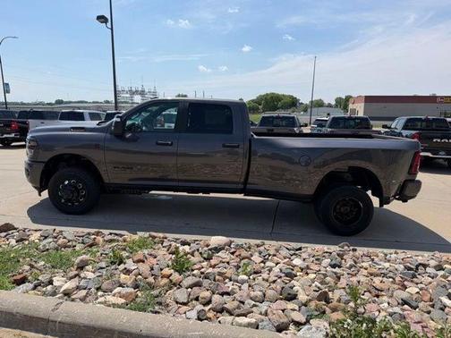 Granite Crystal 2026 RAM 3500 Big Horn