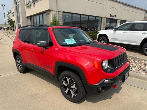 2021 Jeep Renegade Trailhawk