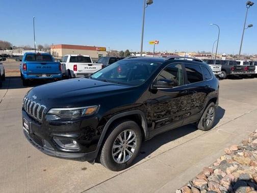 2021 Jeep Cherokee Latitude Lux