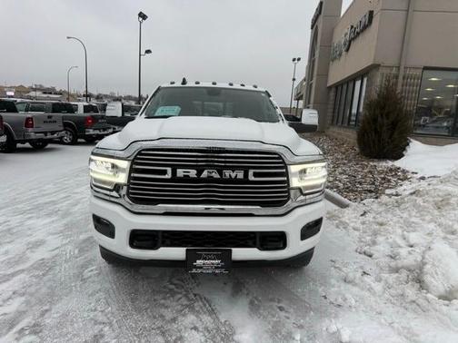 2024 RAM 3500 Laramie
