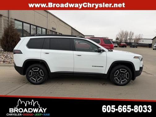 2026 Jeep Cherokee LAREDO/LIMITED