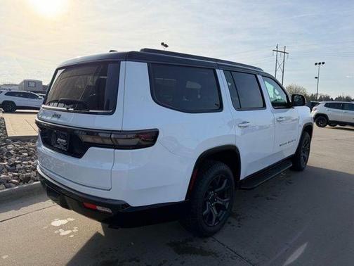 2026 Jeep Grand Wagoneer Base