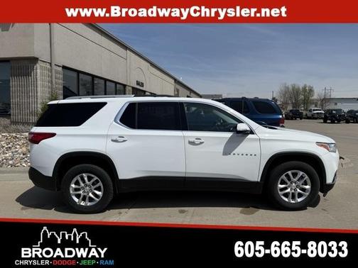 2018 Chevrolet Traverse LT Cloth