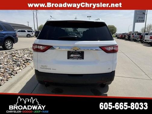 2018 Chevrolet Traverse LT Cloth