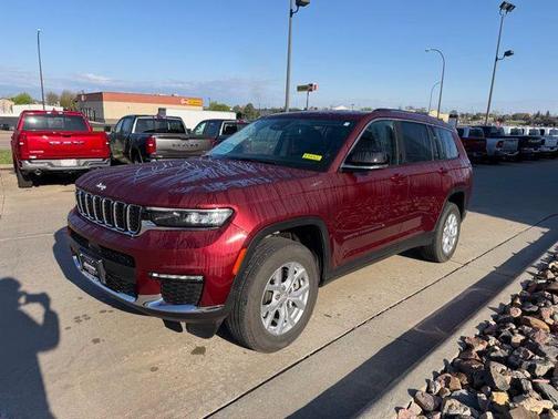 Velvet Red Pearlcoat 2023 Jeep Grand Cherokee L Limited