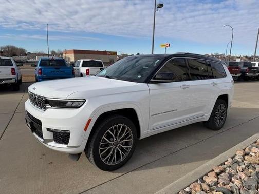 2023 Jeep Grand Cherokee L Summit