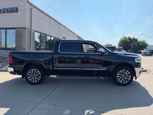 Diamond Black 2025 RAM 1500 Limited
