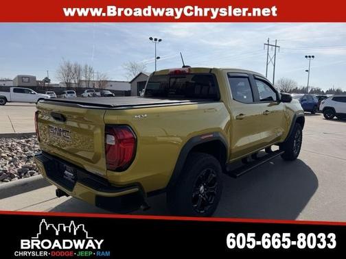 2024 GMC Canyon Elevation