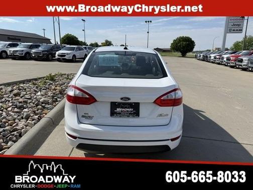 2017 Ford Fiesta SE
