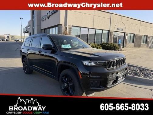 2023 Jeep Grand Cherokee L Laredo