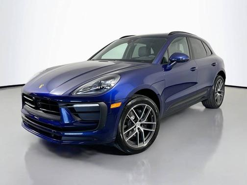 2025 Porsche Macan 