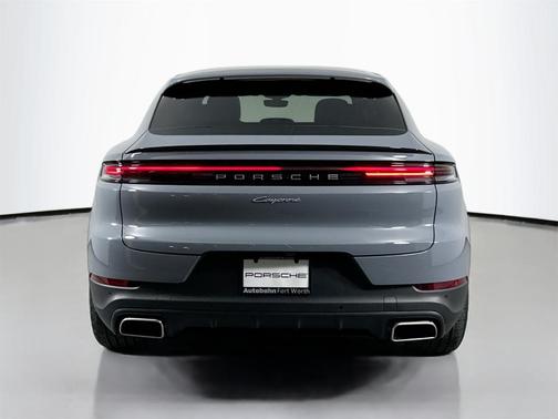 2026 Porsche Cayenne AWD
