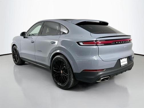 2026 Porsche Cayenne AWD