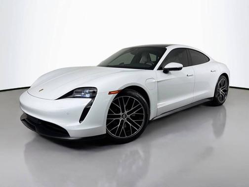 Carrara White Metallic 2024 Porsche Taycan