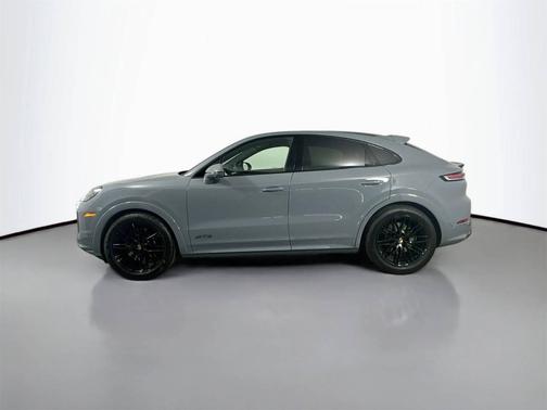 2025 Porsche Cayenne 