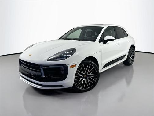 2022 Porsche Macan S