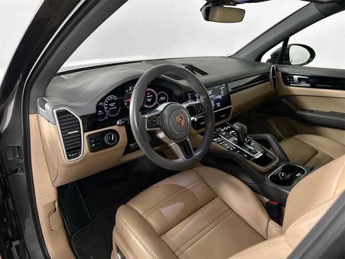 2019 Porsche Cayenne Base