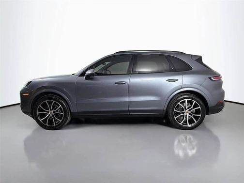 Vanadium Grey Metallic 2026 Porsche Cayenne