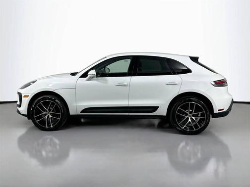 2025 Porsche Macan 