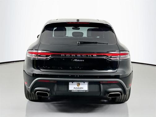 2024 Porsche Macan 