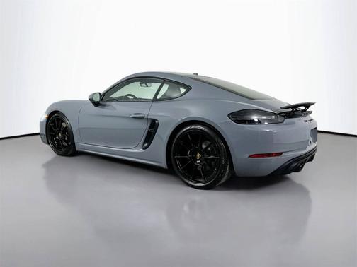 2025 Porsche 718 Cayman 