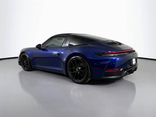 2025 Porsche 911 