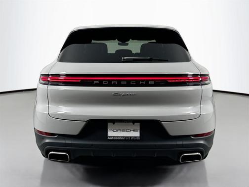 2025 Porsche Cayenne Base