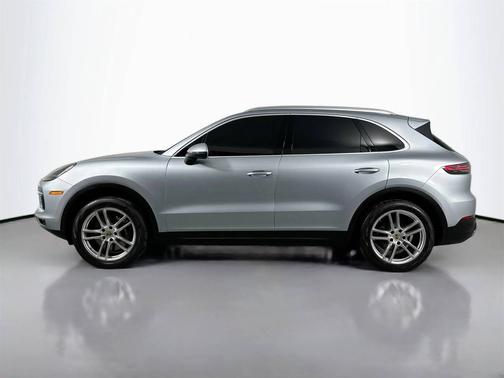 2023 Porsche Cayenne 