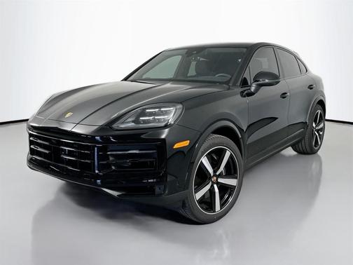 2025 Porsche Cayenne AWD
